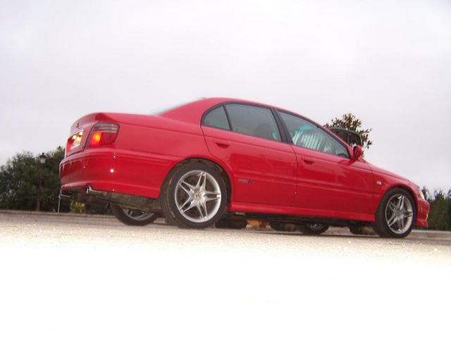 med_gallery_3311_485_235903.jpg